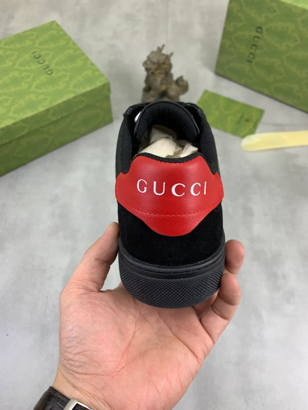 Men's men's shoes 💰P380💰【New model】🆘 The latest model from Gucci official website🎁Classic casual and fashionable men's shoes👟Best model💥The style is simple and elegant, exclusive for trendy men. Unique official website latest brand elements👑Gucci original decoration, fashionable and generous, the fabric is made of original soft calfskin➕Comfortable soft pigskin lining ✅The official website specifies wear-resistant rubber outsole_full of elasticity, classic model taken in real life🎬Color: 2️⃣colors available😍Number: 38-44